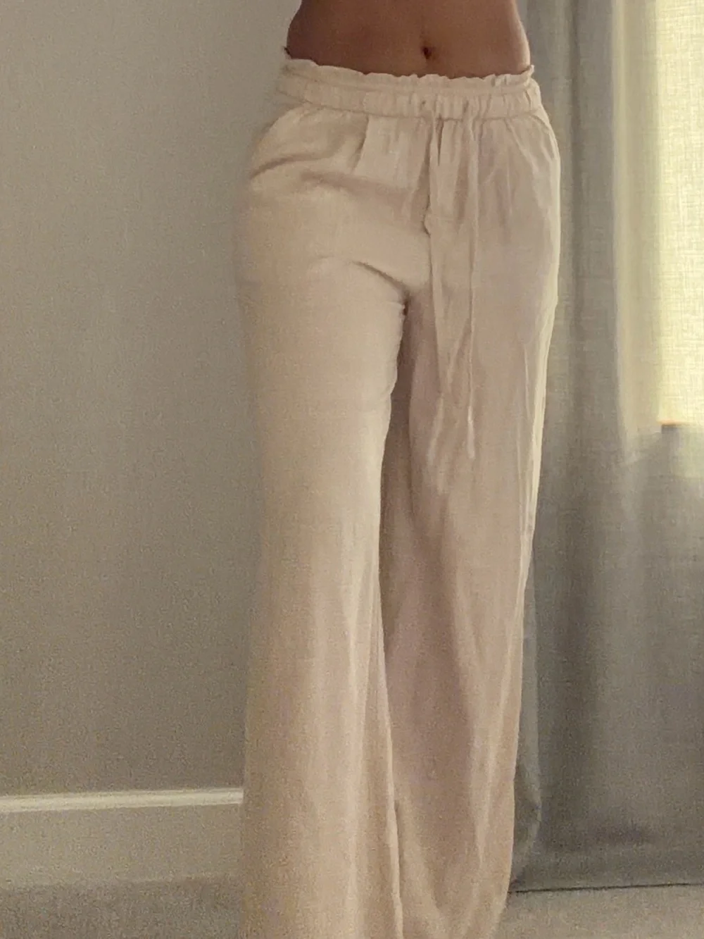 H&M Wide-Leg Drawstring Pants in Beige US6
